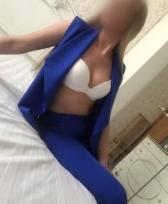 Алиса, 25 лет, 2 размер груди